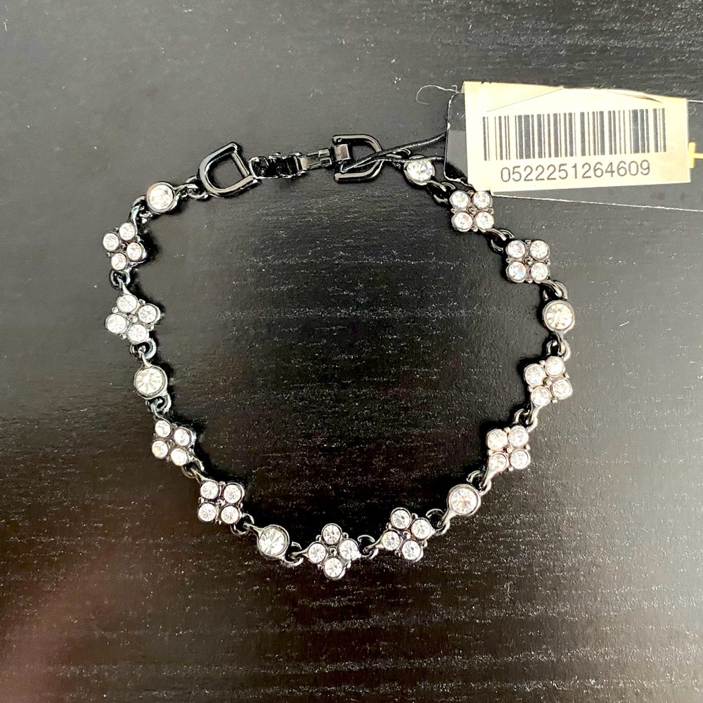 NWT Black Stoned Bracelet
